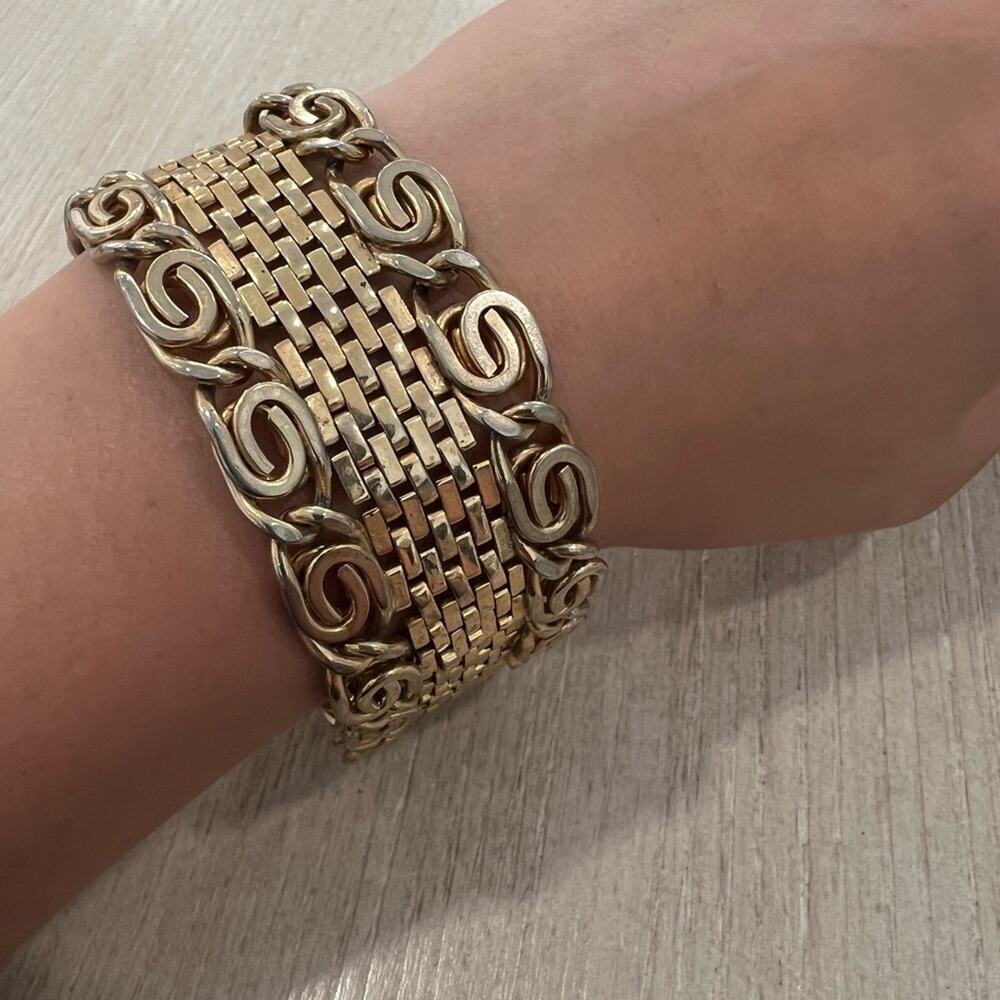Vintage Marino good tone bracelet